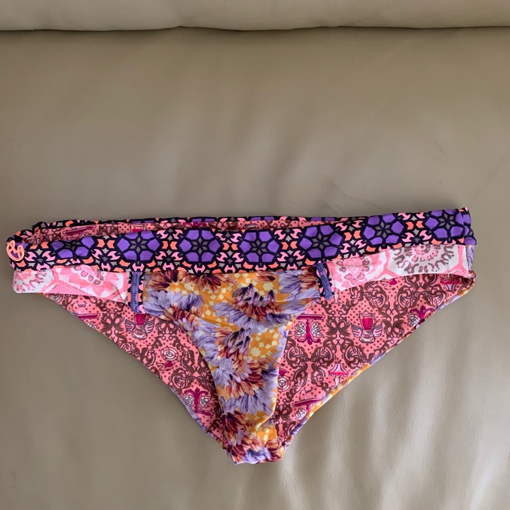 maaji bikini bottoms.
